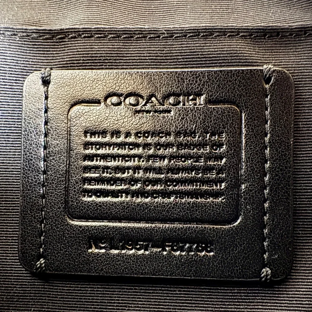 Coach Dinky Crossbody Bag Black Glovetanned Leather Turnlock Gunmetal